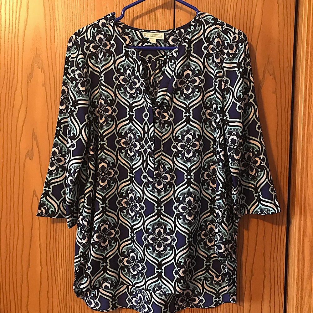 Dana Buchman  Blouse🌺  beautiful Flower,size L